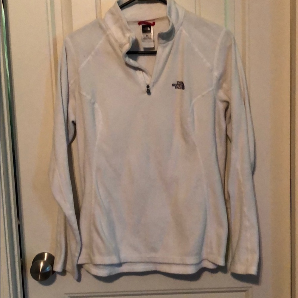North face thin pullover
